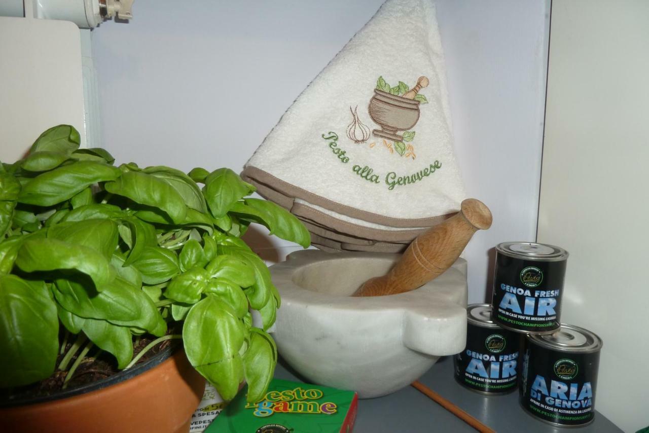 Pesto Guest House Genova Esterno foto